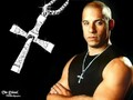 Inception Pro Infinite Collier Film Clbre Fast & Furious Caractre Vin Diesel Acteur Dominic Toretto Croix avec Strass Brillants - Qualit